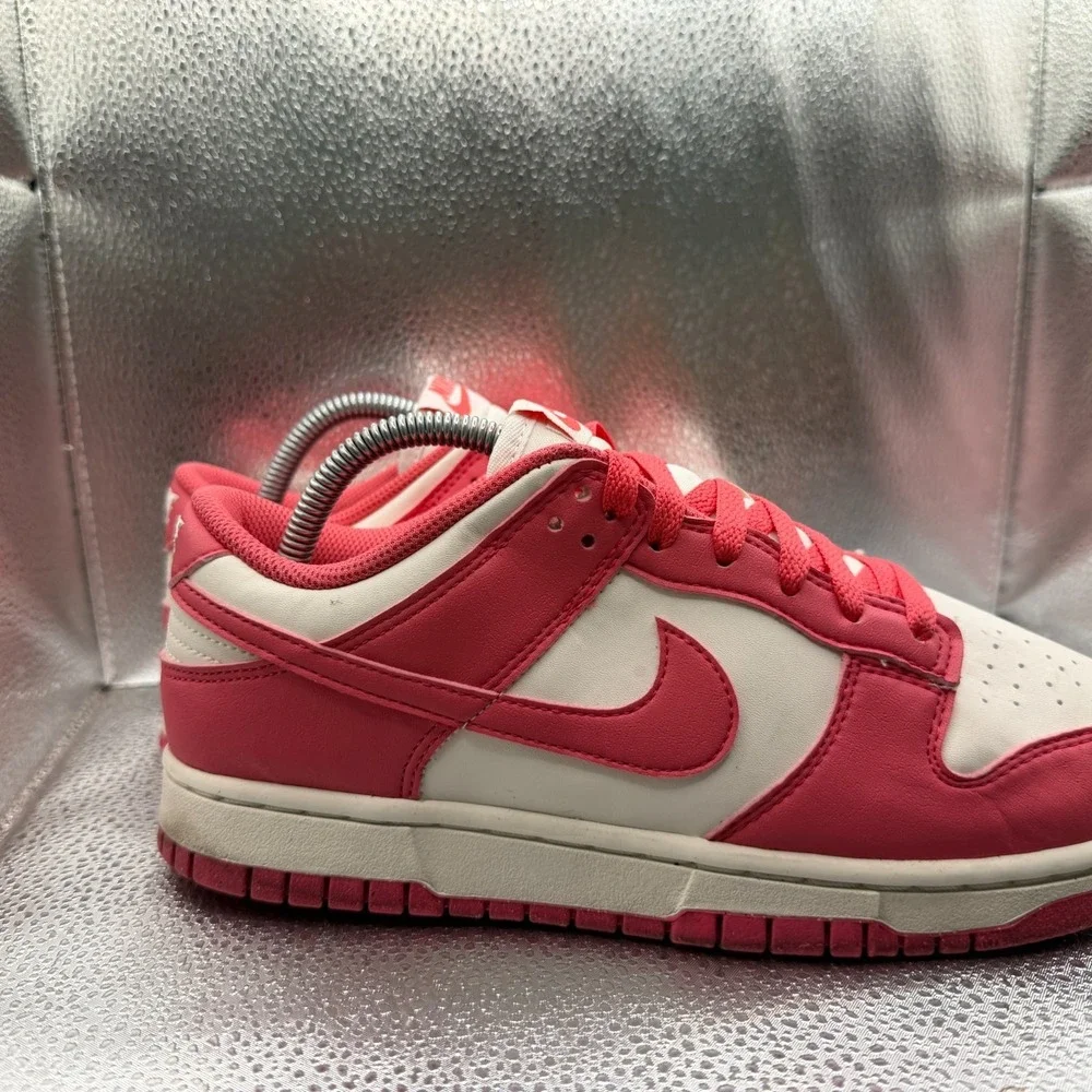 Size 9 Nike Dunk Low Next Nature Aster Pink White Womens Sneakers DD1873-600